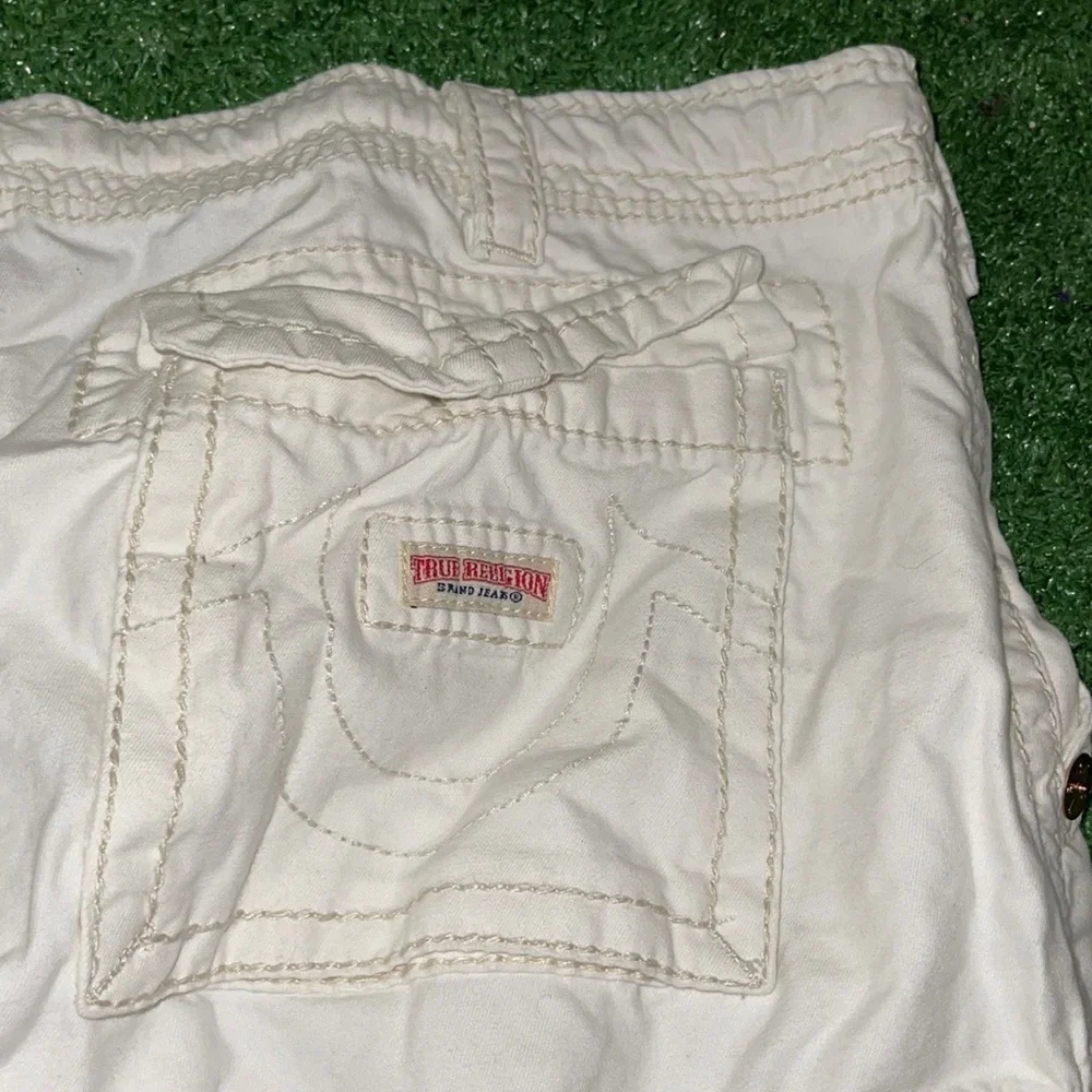 NWOT True Religion caca tho shorts sz40